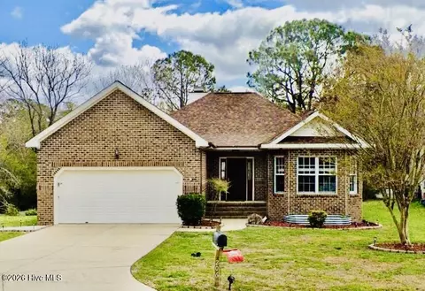 206 Bayswater Ct, New Bern, NC 28562