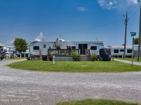 4023 Island Dr, North Topsail Beach, NC 28460