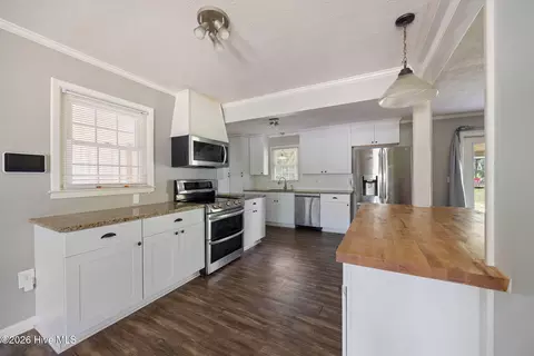 Kitchen - 1904 Valley Spring Rd, Augusta, GA 30909 photo 1 of 5