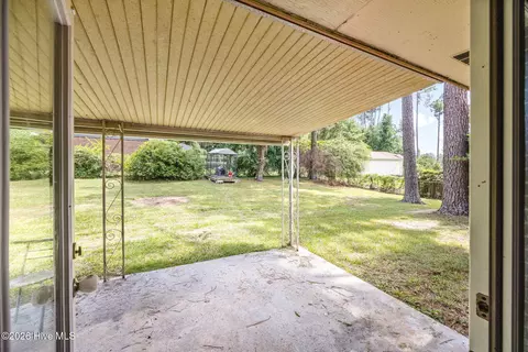 Exterior - 1904 Valley Spring Rd, Augusta, GA 30909 photo 10 of 15