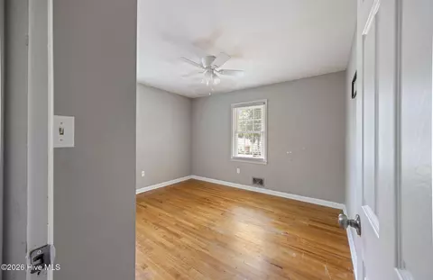 Bedroom - 1904 Valley Spring Rd, Augusta, GA 30909 photo 3 of 6