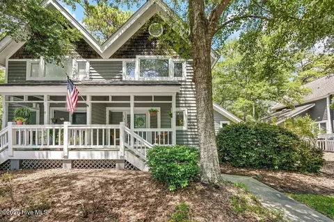 818 Indigo Village Ct, Southport, NC 28461