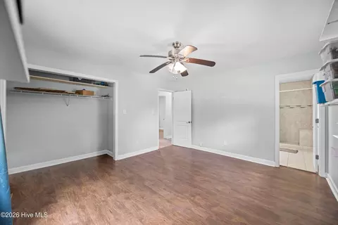 Bedroom - 667 Hughes Rd, Hampstead, NC 28443 photo 4 of 7