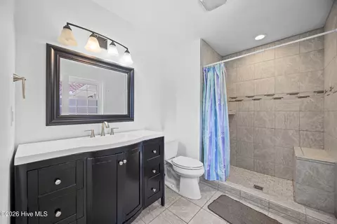 Bath - 667 Hughes Rd, Hampstead, NC 28443 photo 4 of 4