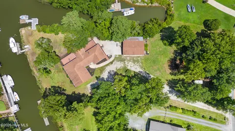 View/Area - 667 Hughes Rd, Hampstead, NC 28443 photo 2 of 4