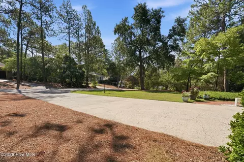 Exterior - 45 Thunderbird Ln, Pinehurst, NC 28374 photo 8 of 33