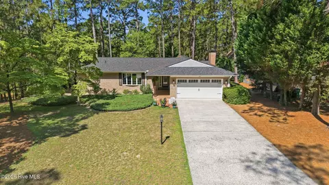 Exterior - 45 Thunderbird Ln, Pinehurst, NC 28374 photo 4 of 33