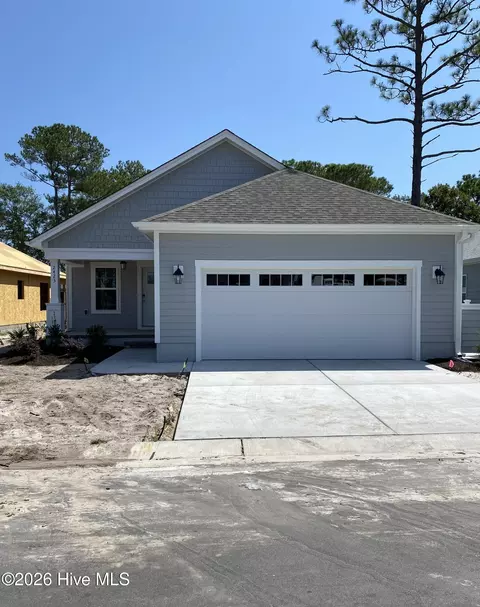 2423 Lake Ridge Dr, Southport, NC 28461