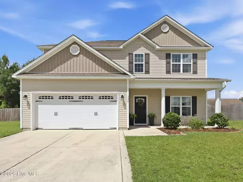 328 Aquamarine Cir, Jacksonville, NC 28546
