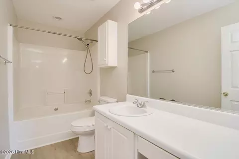 Bath - 608 Mickelson Way, Evans, GA 30809 photo 1 of 2