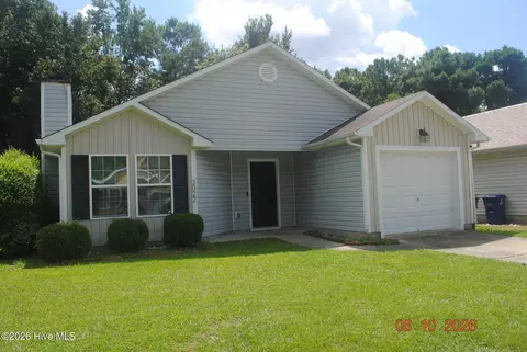 3022 Foxhorn Rd, Jacksonville, NC 28546