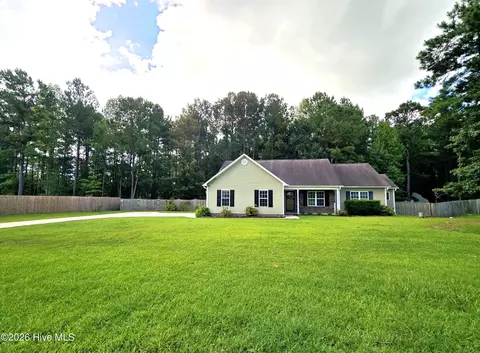 114 Sparkling Brook Way, Jacksonville, NC 28546