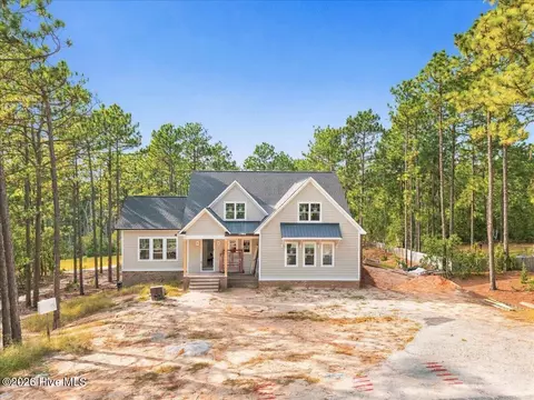 172 Woodbine Way, Carthage, NC 28327