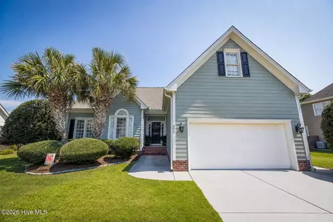 877 Wine Cellar Cir, Wilmington, NC 28411