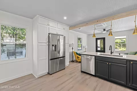 Kitchen - 515 2nd Ave, Augusta, GA 30904 photo 5 of 5