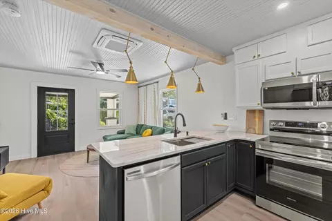 Kitchen - 515 2nd Ave, Augusta, GA 30904 photo 3 of 5