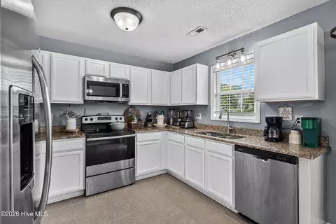 Kitchen - 103 Gamble Way, Hubert, NC 28539 photo 3 of 5