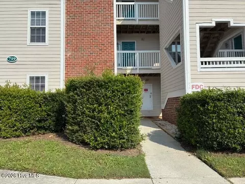719 Melba Ct #C, Wilmington, NC 28405