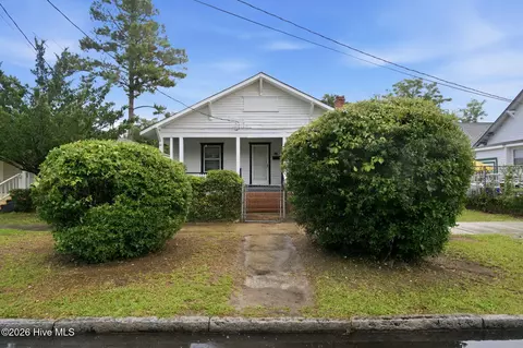 606 Meares St, Wilmington, NC 28401