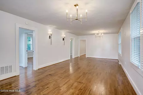 Living - 2030 Mcdowell St, Augusta, GA 30904 photo 2 of 4