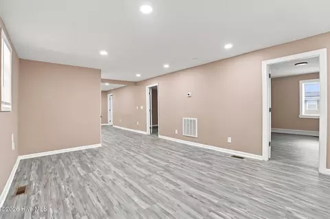 Living - 211 E Williamson St, Mount Olive, NC 28365 photo 8 of 10