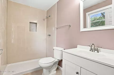 Bath - 211 E Williamson St, Mount Olive, NC 28365 photo 1 of 2