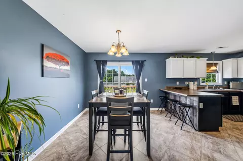 Dining - 302 Springcreek Ct, Hubert, NC 28539 photo 2 of 4