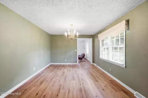 Dining - 504 Boardman Rd, Aiken, SC 29803 photo 1 of 2