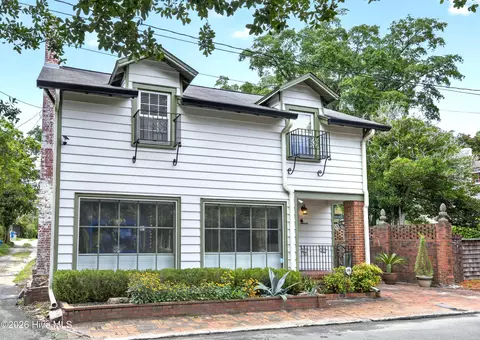 5 N 20th St, Wilmington, NC 28405