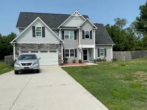 413 Gavins Run, Sneads Ferry, NC 28460