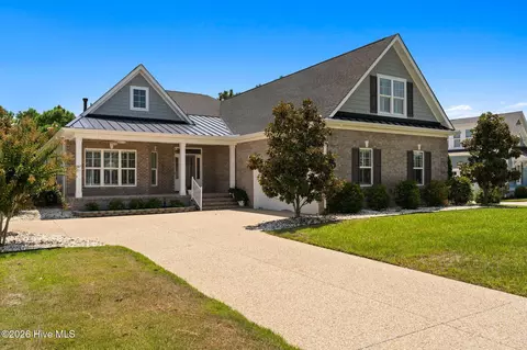 3001 Moss Hammock Wynd, Southport, NC 28461