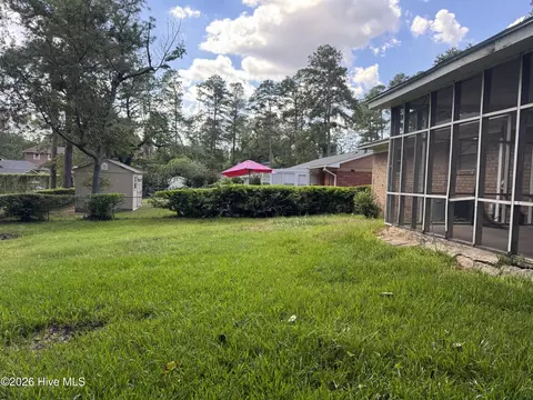 Exterior - 3176 Willow Creek Rd, Augusta, GA 30909 photo 6 of 10