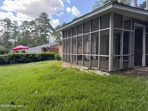 Exterior - 3176 Willow Creek Rd, Augusta, GA 30909 photo 5 of 10