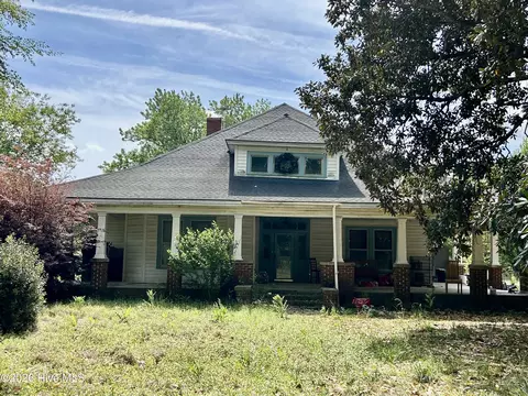8181 Mcqueen Rd, Laurinburg, NC 28352