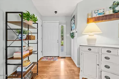 Entry Way - 1395 Longleaf Dr E, Pinehurst, NC 28374 photo 1 of 2