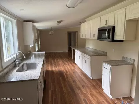 Kitchen - 914 Bennock Mill Rd #A, Augusta, GA 30906 photo 2 of 2