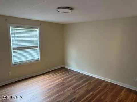 Living - 914 Bennock Mill Rd #A, Augusta, GA 30906 photo 2 of 4