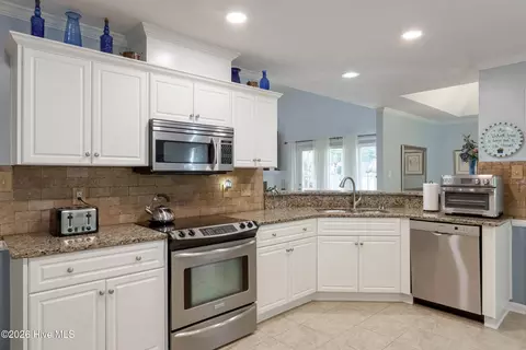 Kitchen - 405 Richmond St, Evans, GA 30809 photo 3 of 3