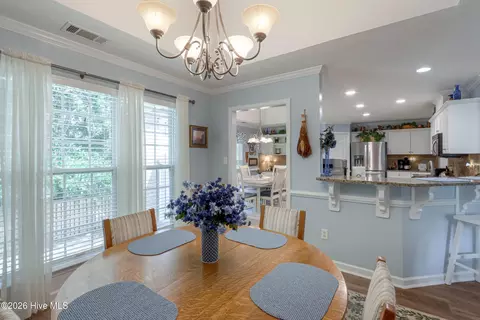 Dining - 405 Richmond St, Evans, GA 30809 photo 2 of 3