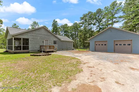 Exterior - 590 Hoffman Rd, West End, NC 27376 photo 6 of 15