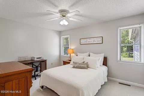 Bedroom - 590 Hoffman Rd, West End, NC 27376 photo 4 of 7