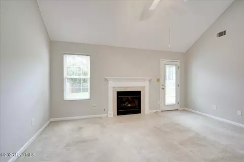 Living - 657 Devon Rd, Grovetown, GA 30813 photo 1 of 2