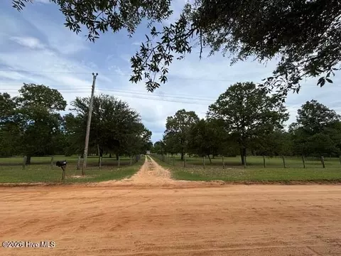 771 N Windsor Rd, Williston, SC 29853 photo 4