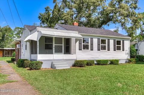 Exterior - 223 Memory Dr, Augusta, GA 30906 photo 1 of 10