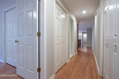 Entry Way - 585 Donald Ross Dr, Pinehurst, NC 28374 photo 2 of 3
