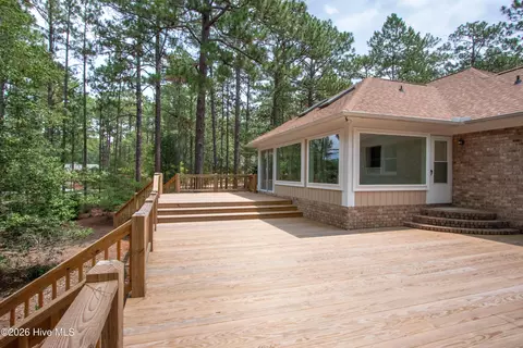 Exterior - 585 Donald Ross Dr, Pinehurst, NC 28374 photo 6 of 16