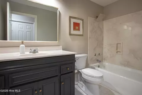 Bath - 585 Donald Ross Dr, Pinehurst, NC 28374 photo 5 of 6