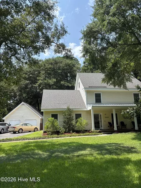 5447 Eastwind Rd, Wilmington, NC 28403