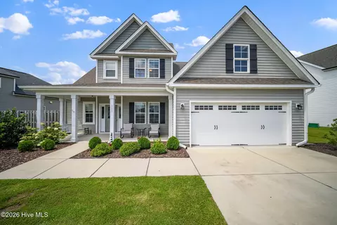 Exterior - 111 E Barred Owl Dr, Hampstead, NC 28443 photo 1 of 9