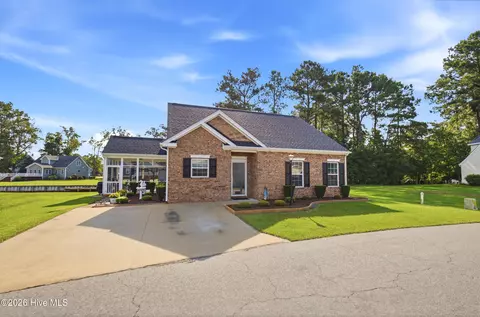 240 Sulidae Ct, Elizabeth City, NC 27909